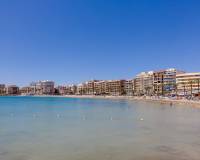 Alquiler a largo plazo - Atico - Torrevieja - Playa del Cura