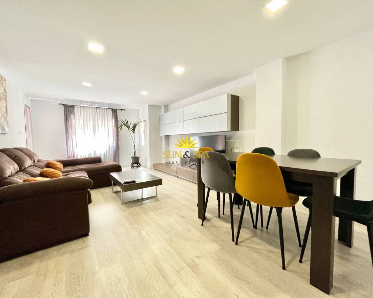 Apartamento - Alquiler a largo plazo - Villajoyosa - Villajoyosa