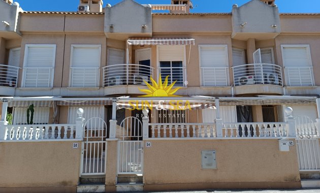 Adosado - Alquiler a largo plazo - Santa Pola - Santa Pola