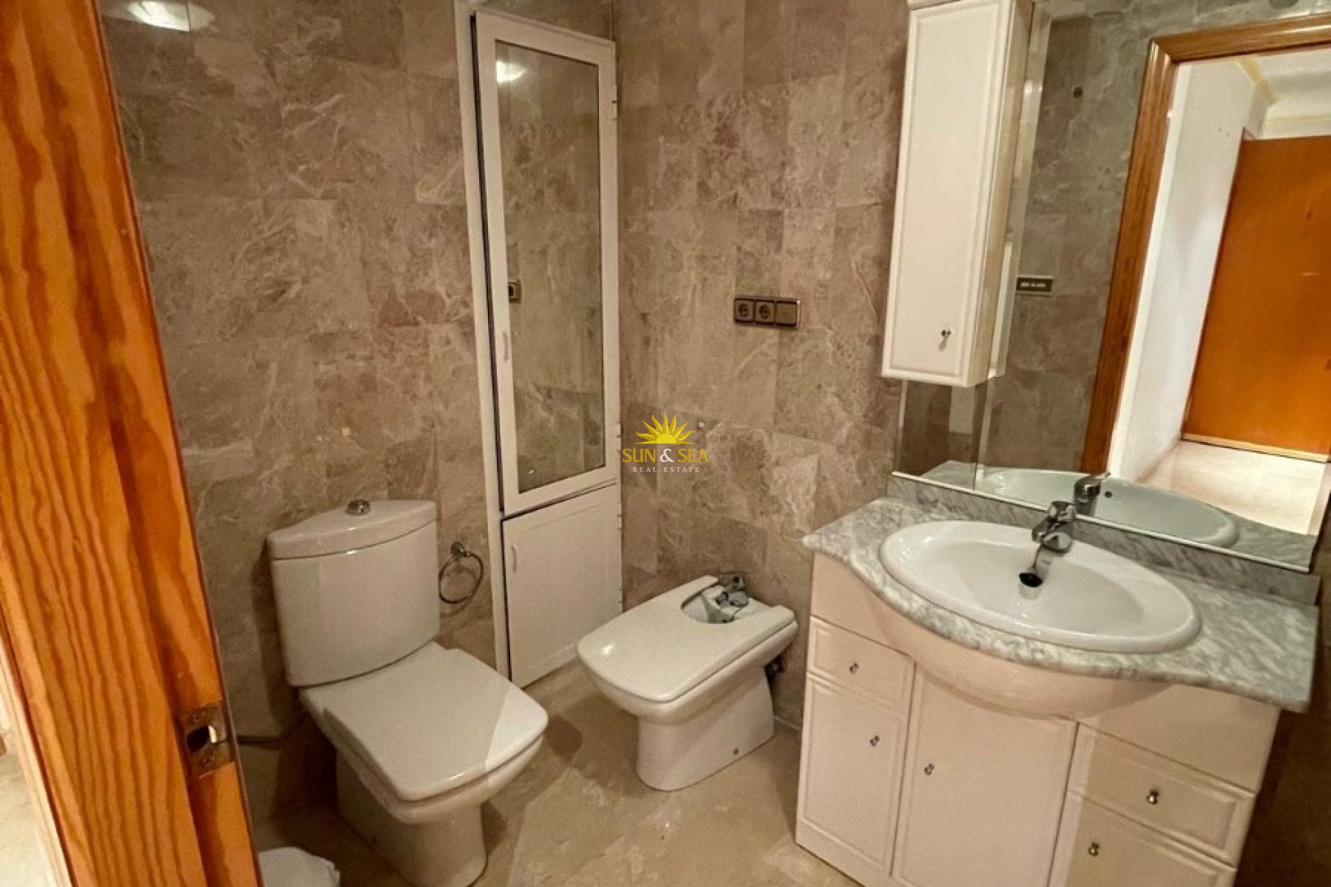 Alquiler a largo plazo - Apartamento - Albatera