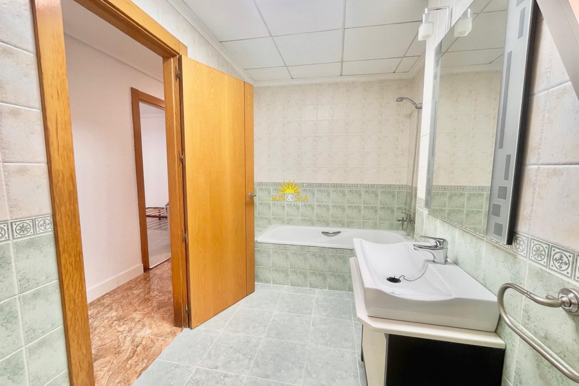 Alquiler a largo plazo - Apartamento - Albatera