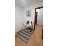 Alquiler a largo plazo - Apartamento - Alcoy