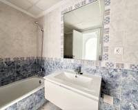 Alquiler a largo plazo - Apartamento - Algorfa