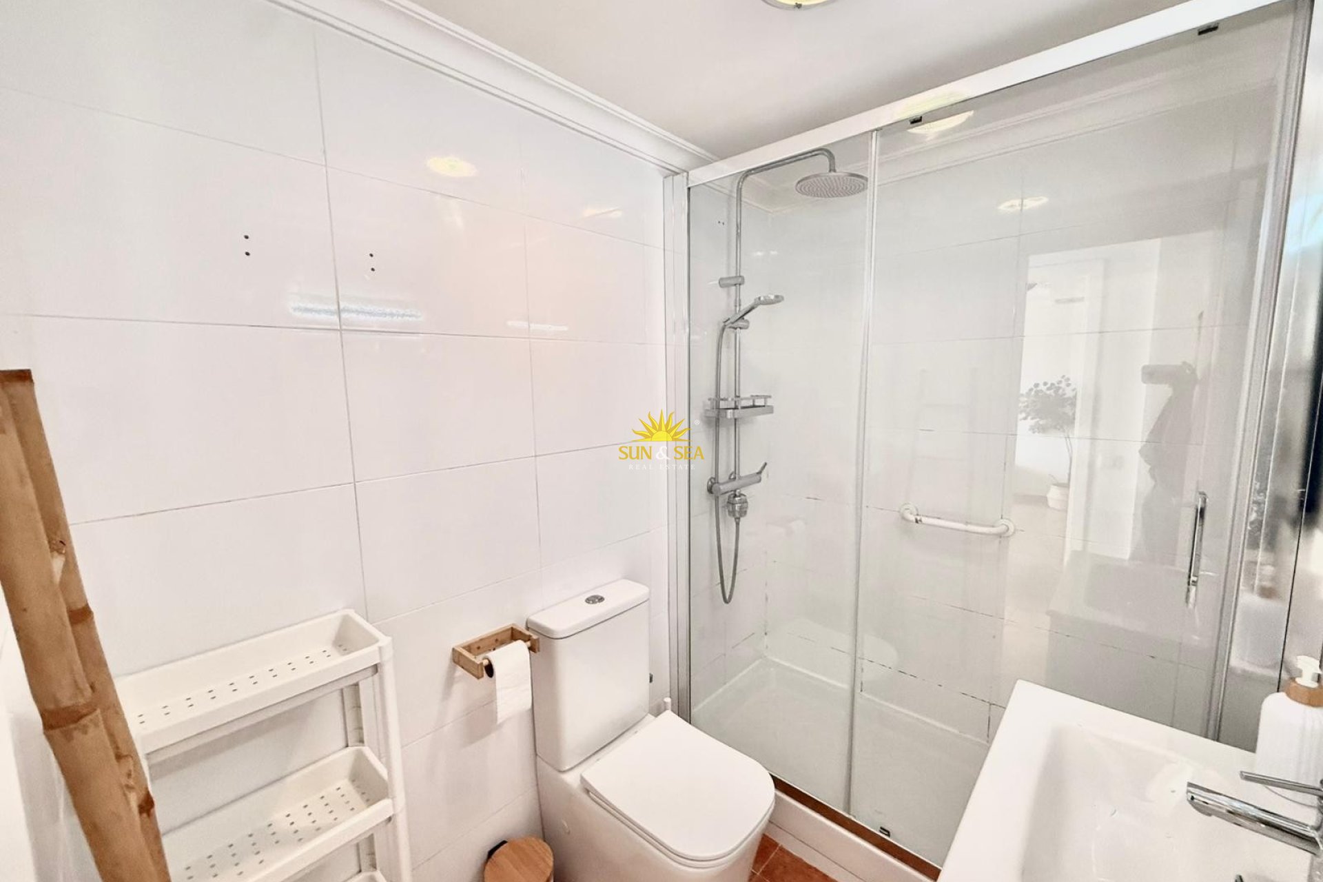 Alquiler a largo plazo - Apartamento - Alicante (Alacant)