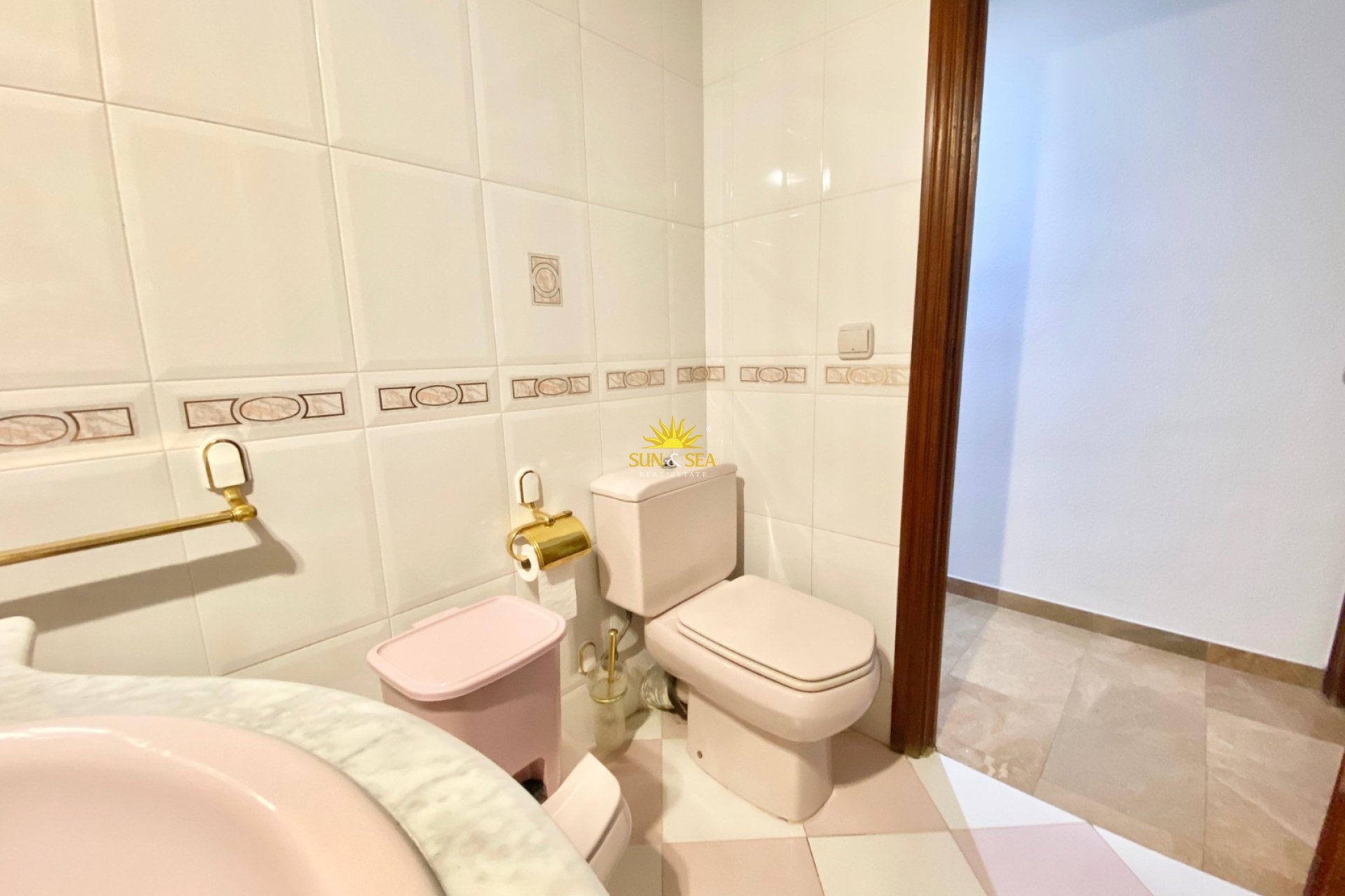 Alquiler a largo plazo - Apartamento - Alicante (Alacant)