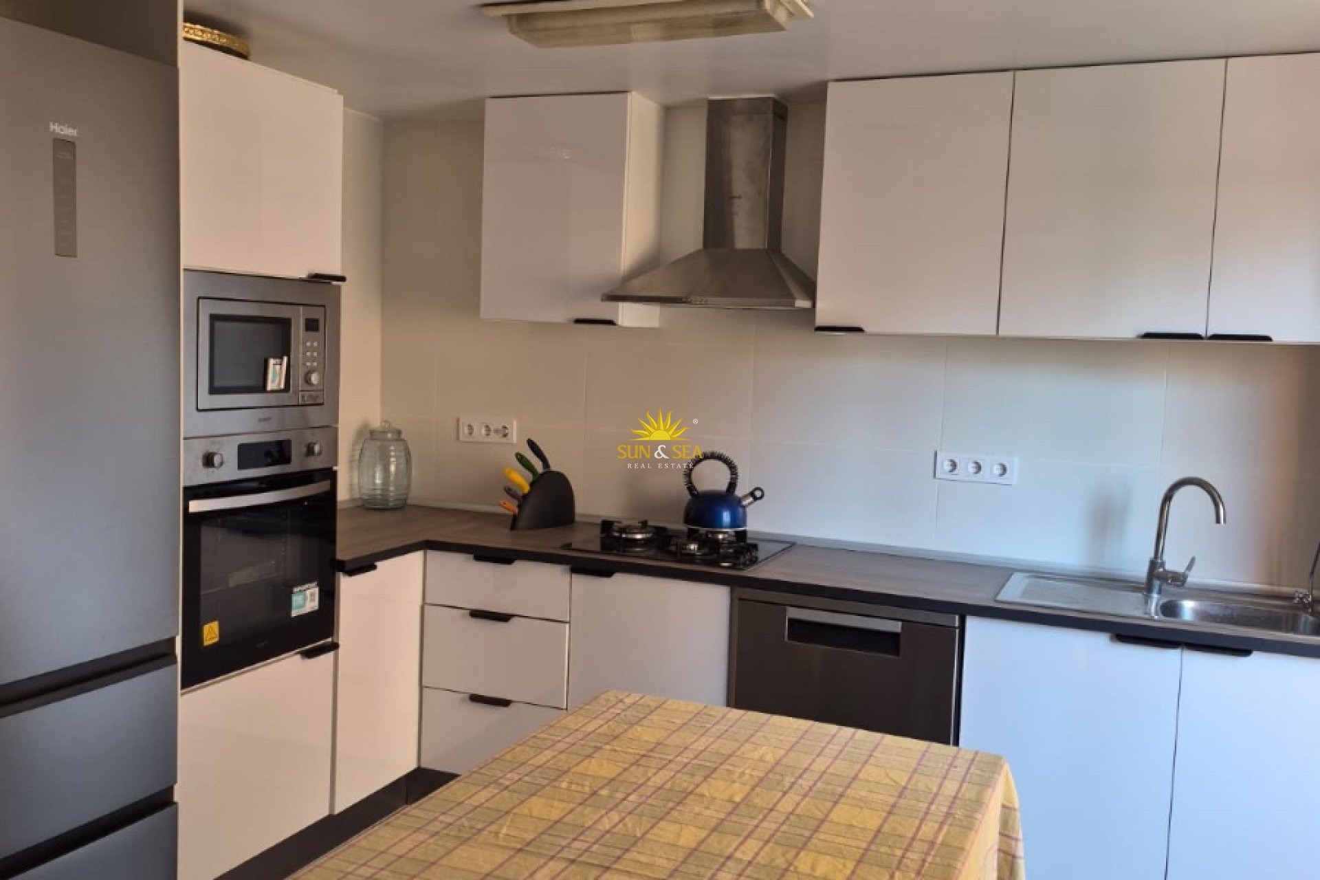 Alquiler a largo plazo - Apartamento - Alicante (Alacant)