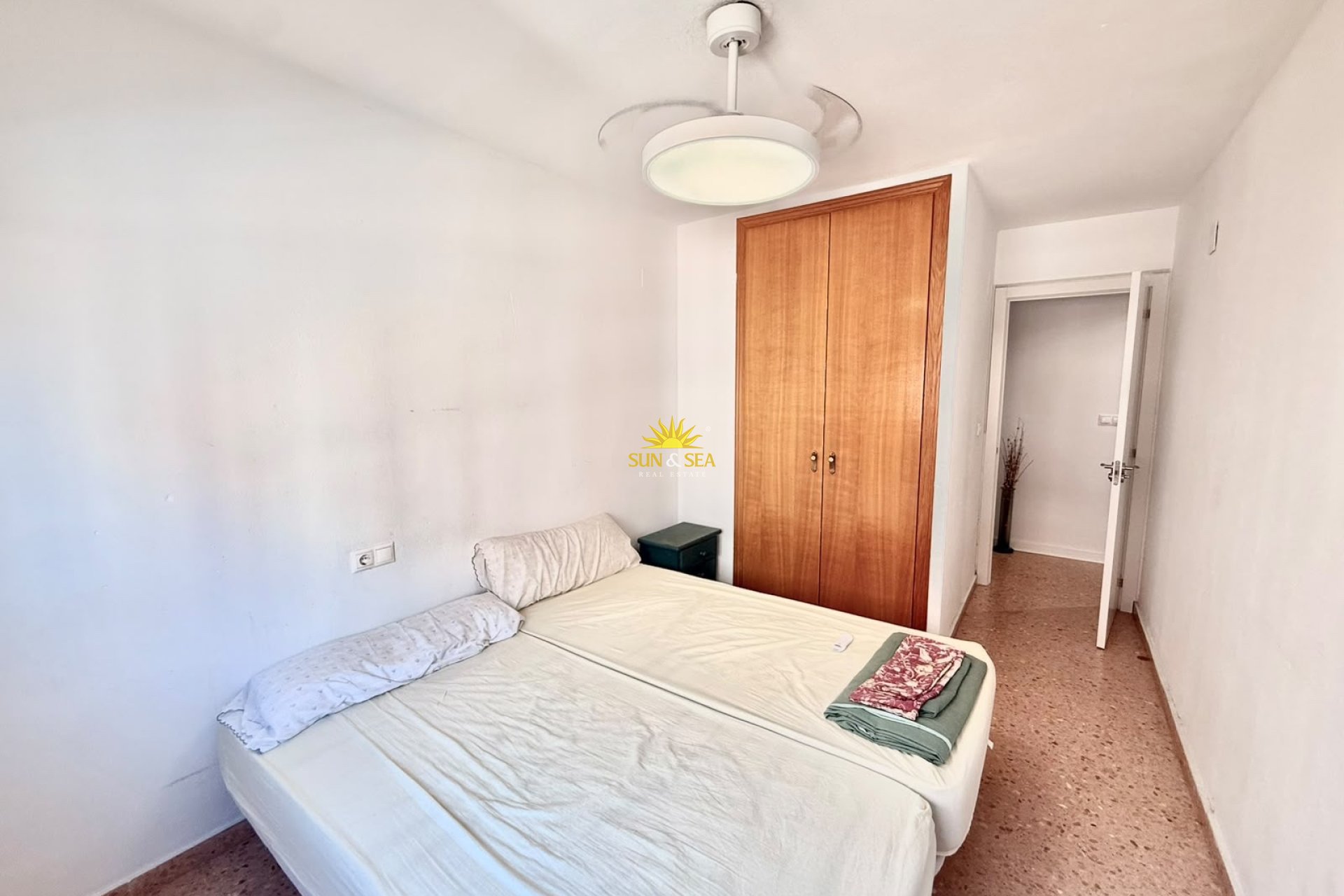 Alquiler a largo plazo - Apartamento - Alicante (Alacant)