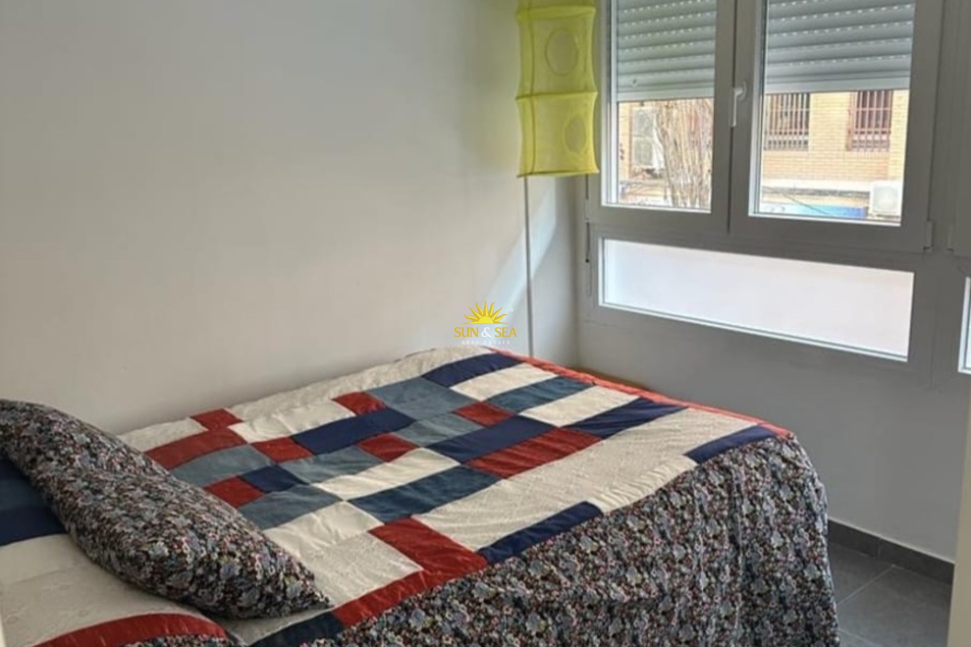 Alquiler a largo plazo - Apartamento - Alicante (Alacant)