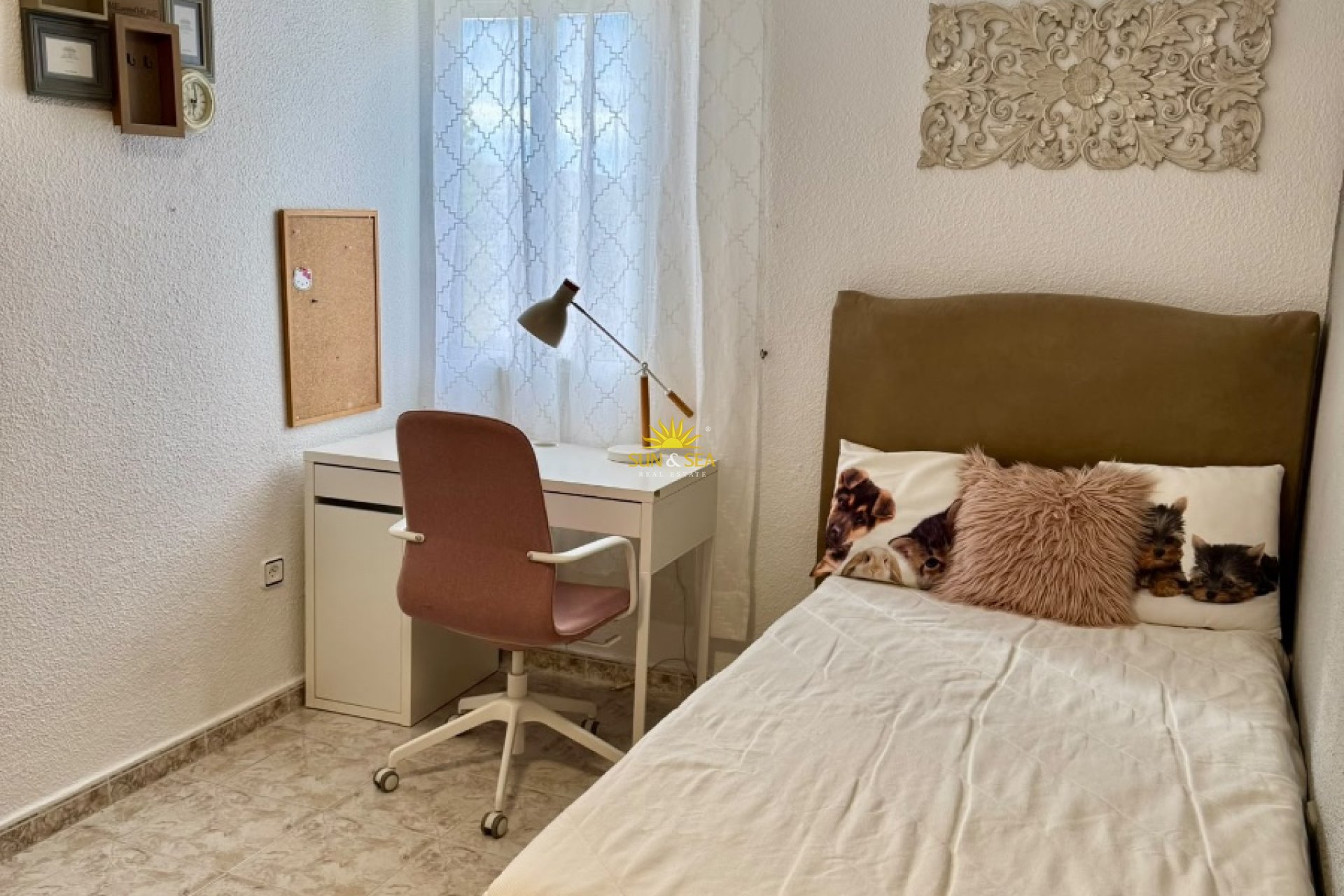 Alquiler a largo plazo - Apartamento - Alicante (Alacant)