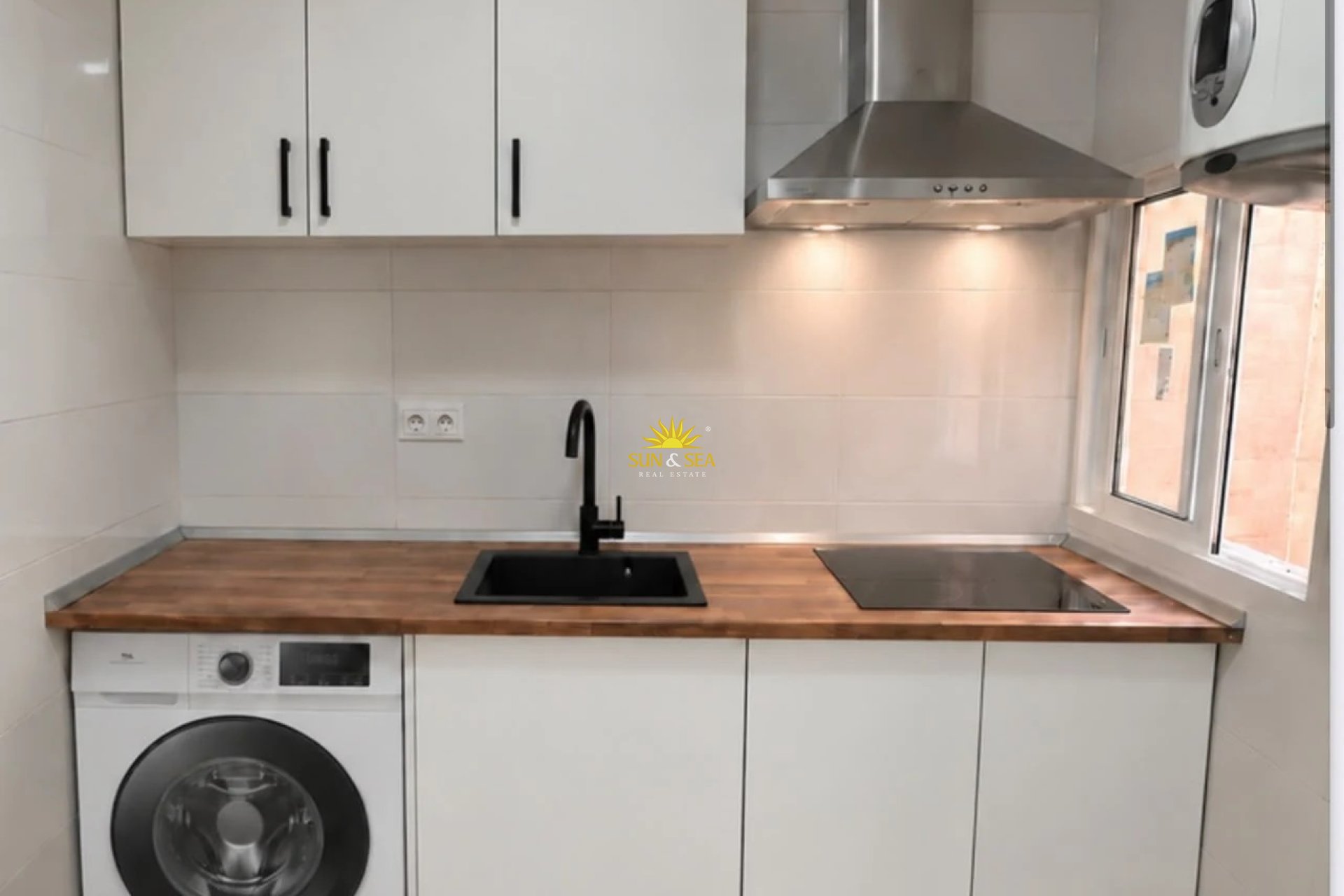 Alquiler a largo plazo - Apartamento - Alicante (Alacant)