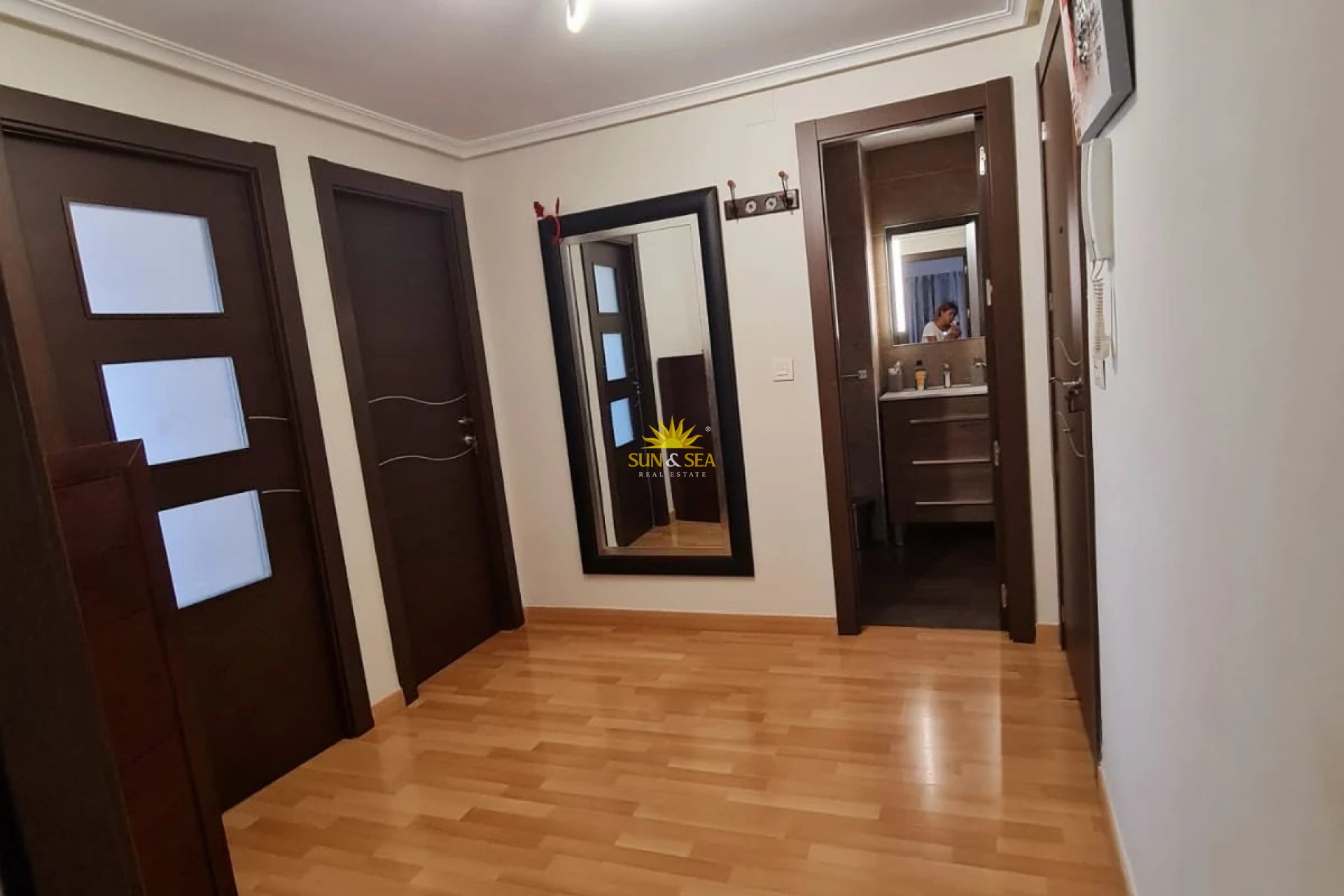Alquiler a largo plazo - Apartamento - Alicante (Alacant)