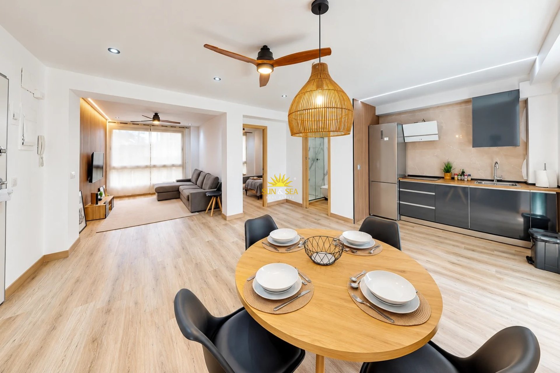 Alquiler a largo plazo - Apartamento - Alicante (Alacant)