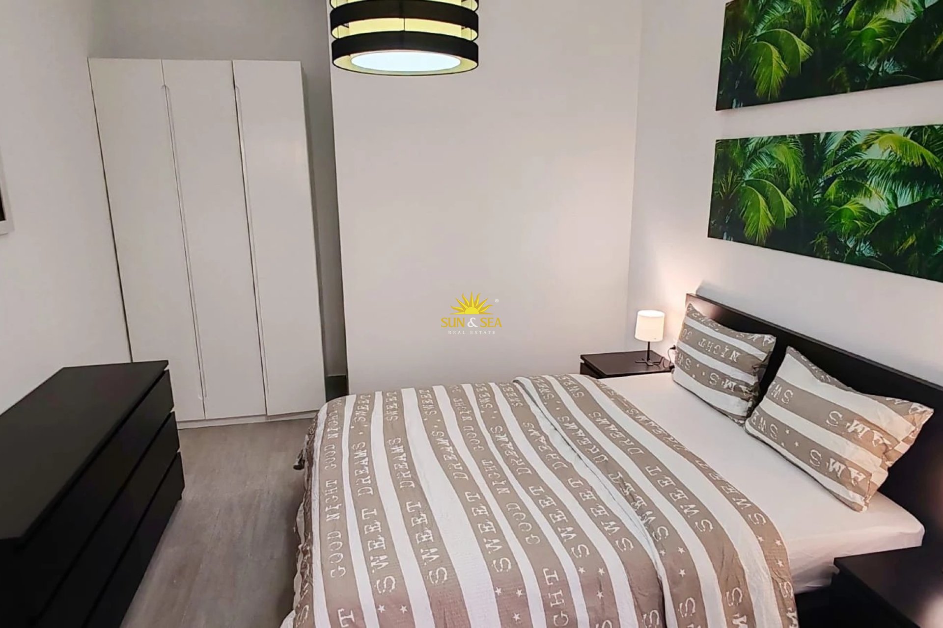 Alquiler a largo plazo - Apartamento - Alicante (Alacant)