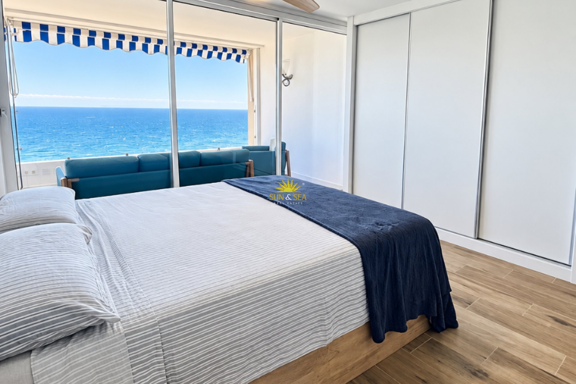 Alquiler a largo plazo - Apartamento - Alicante - Albufereta