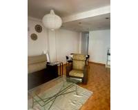 Alquiler a largo plazo - Apartamento - Alicante - Benalua