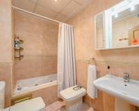 Alquiler a largo plazo - Apartamento - Alicante - Centro