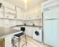 Alquiler a largo plazo - Apartamento - Alicante - Centro