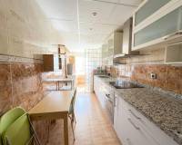 Alquiler a largo plazo - Apartamento - Alicante - Cuatro viviendas