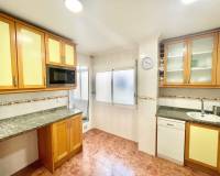 Alquiler a largo plazo - Apartamento - Alicante - Florida Baja