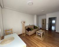 Alquiler a largo plazo - Apartamento - Alicante - Florida Baja