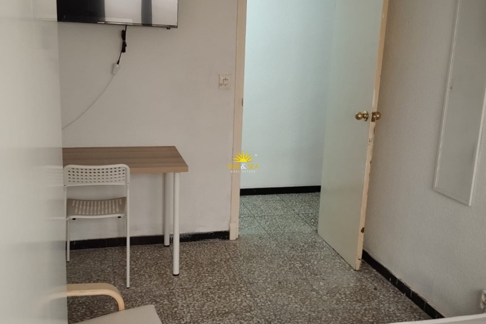 Alquiler a largo plazo - Apartamento - Alicante - La Florida