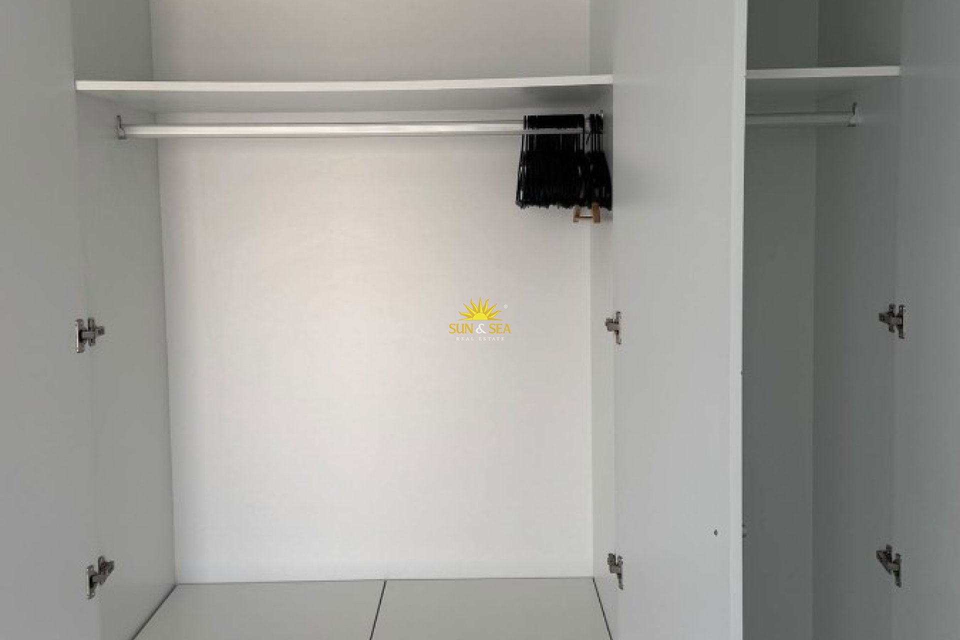 Alquiler a largo plazo - Apartamento - Alicante - Playa San Juan