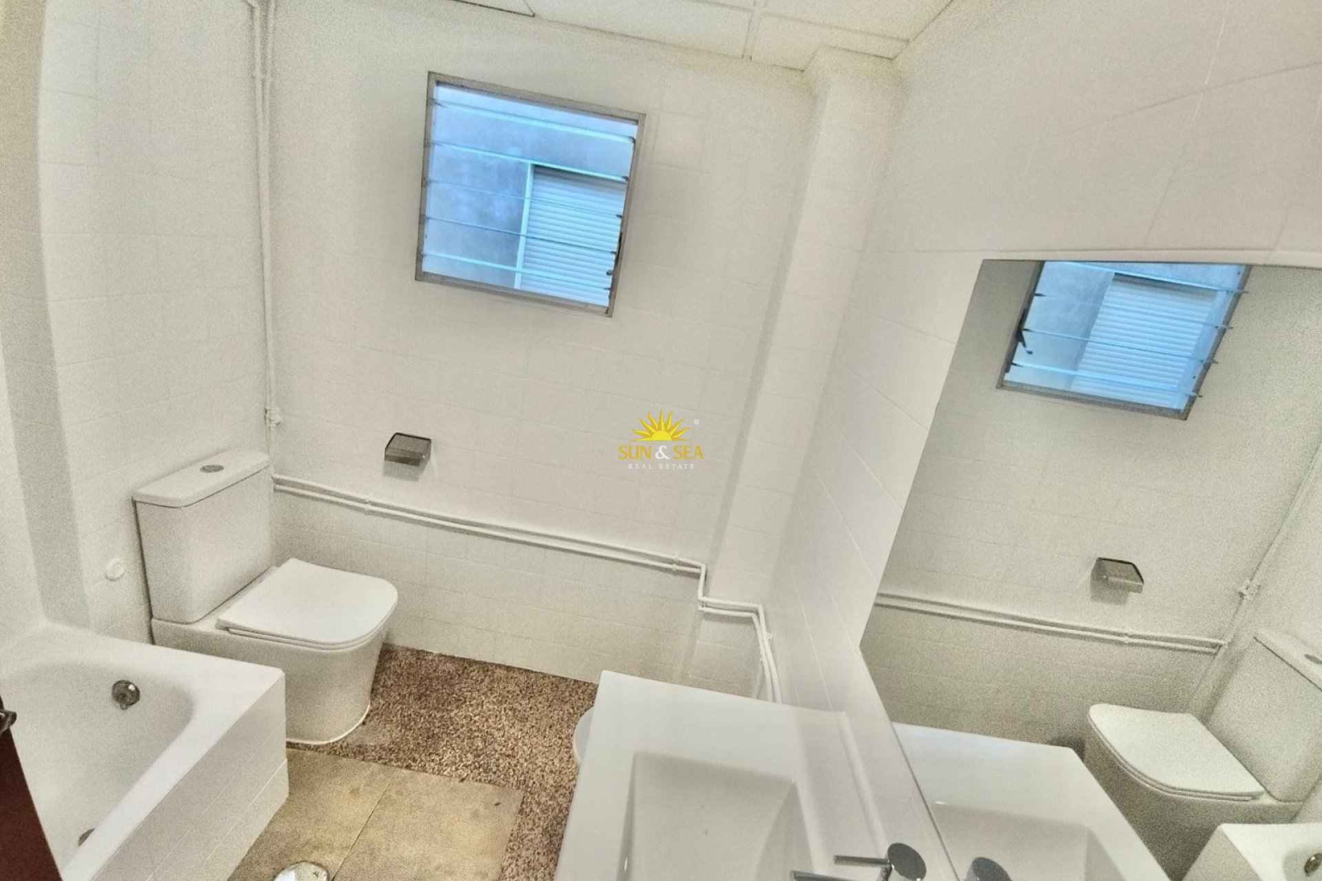 Alquiler a largo plazo - Apartamento - Almoradí