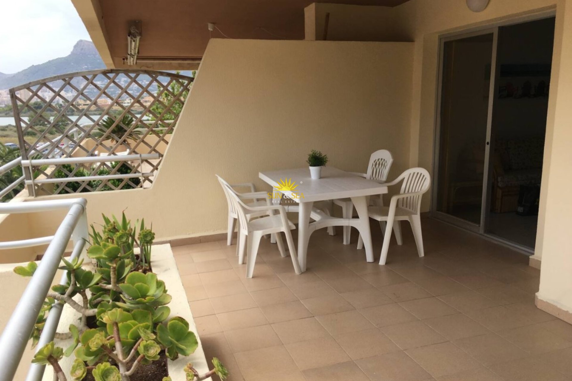 Alquiler a largo plazo - Apartamento - Calpe