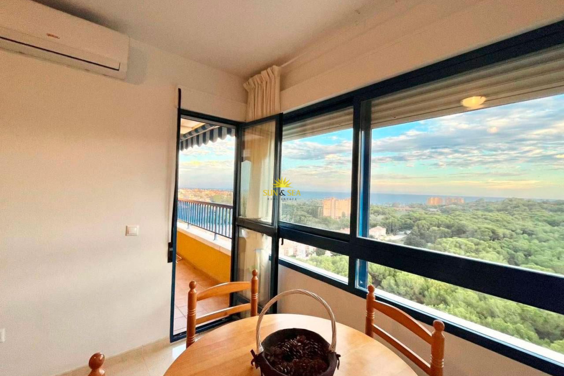 Alquiler a largo plazo - Apartamento - Campoamor - Dehesa de campoamor