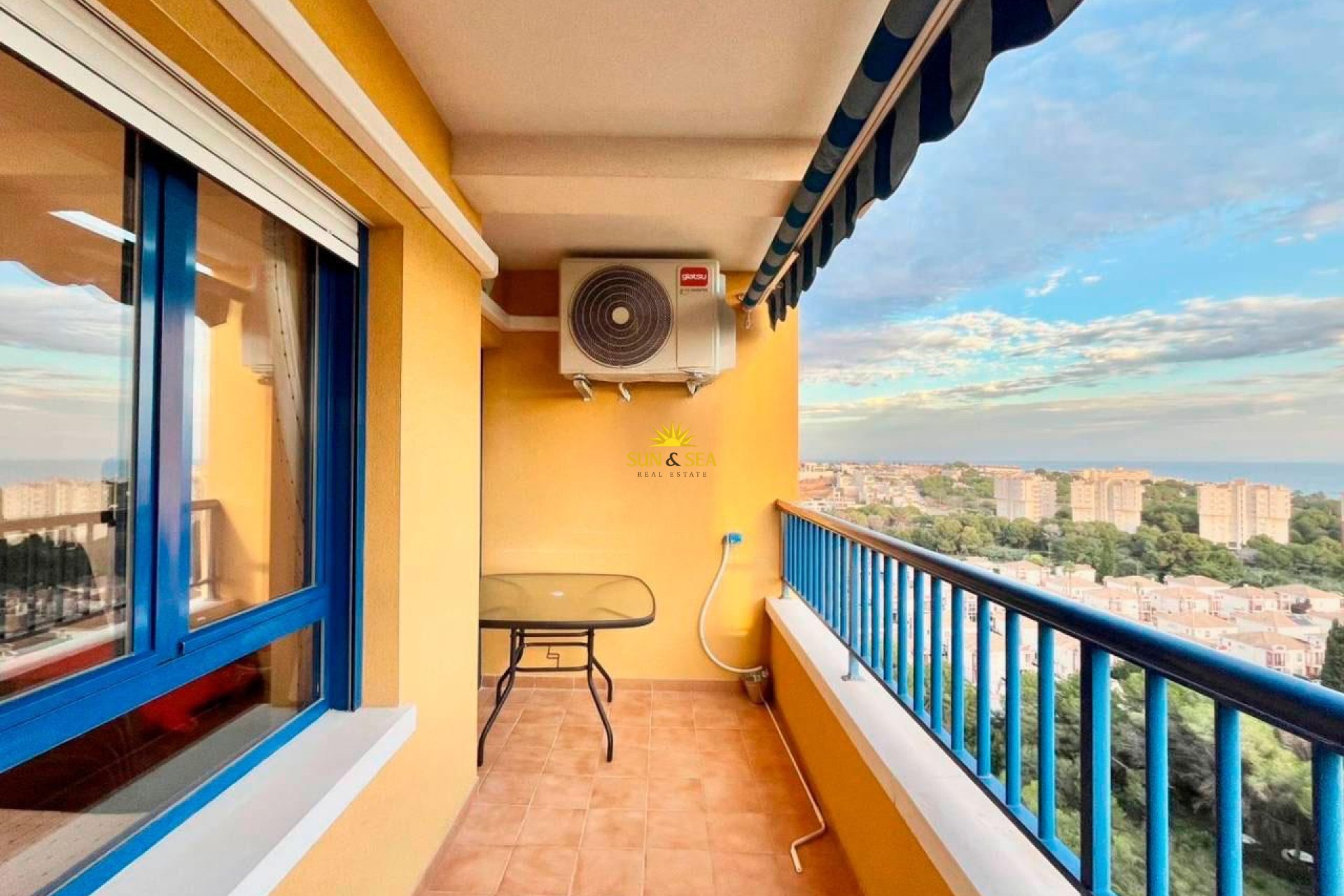 Alquiler a largo plazo - Apartamento - Campoamor - Dehesa de campoamor