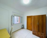 Alquiler a largo plazo - Apartamento - Cartagena - Ensanche