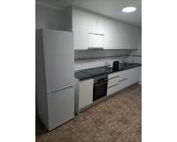 Alquiler a largo plazo - Apartamento - Cox
