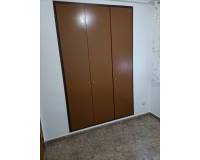 Alquiler a largo plazo - Apartamento - Cox