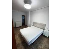 Alquiler a largo plazo - Apartamento - Cox