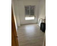 Alquiler a largo plazo - Apartamento - Crevillente