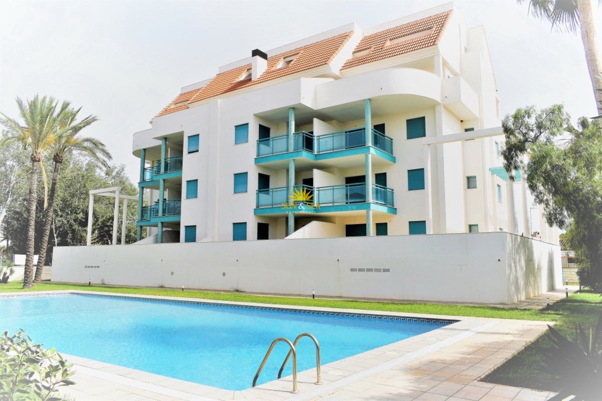 Alquiler a largo plazo - Apartamento - Denia