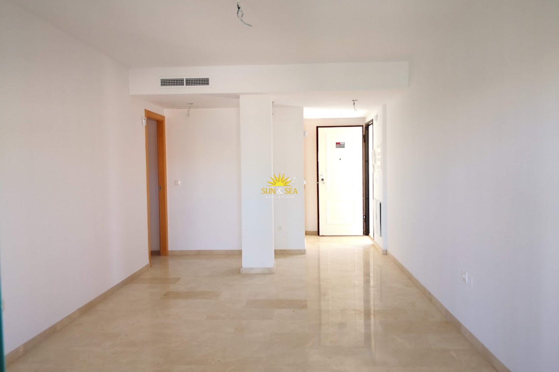 Alquiler a largo plazo - Apartamento - Denia