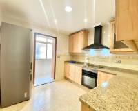 Alquiler a largo plazo - Apartamento - Elche - Center