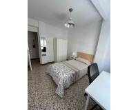 Alquiler a largo plazo - Apartamento - Elche