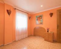 Alquiler a largo plazo - Apartamento - Elche