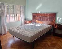 Alquiler a largo plazo - Apartamento - Elda