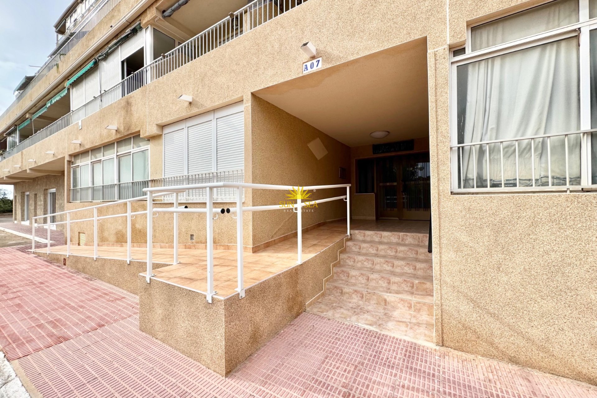 Alquiler a largo plazo - Apartamento - Guardamar del Segura - Pinomar