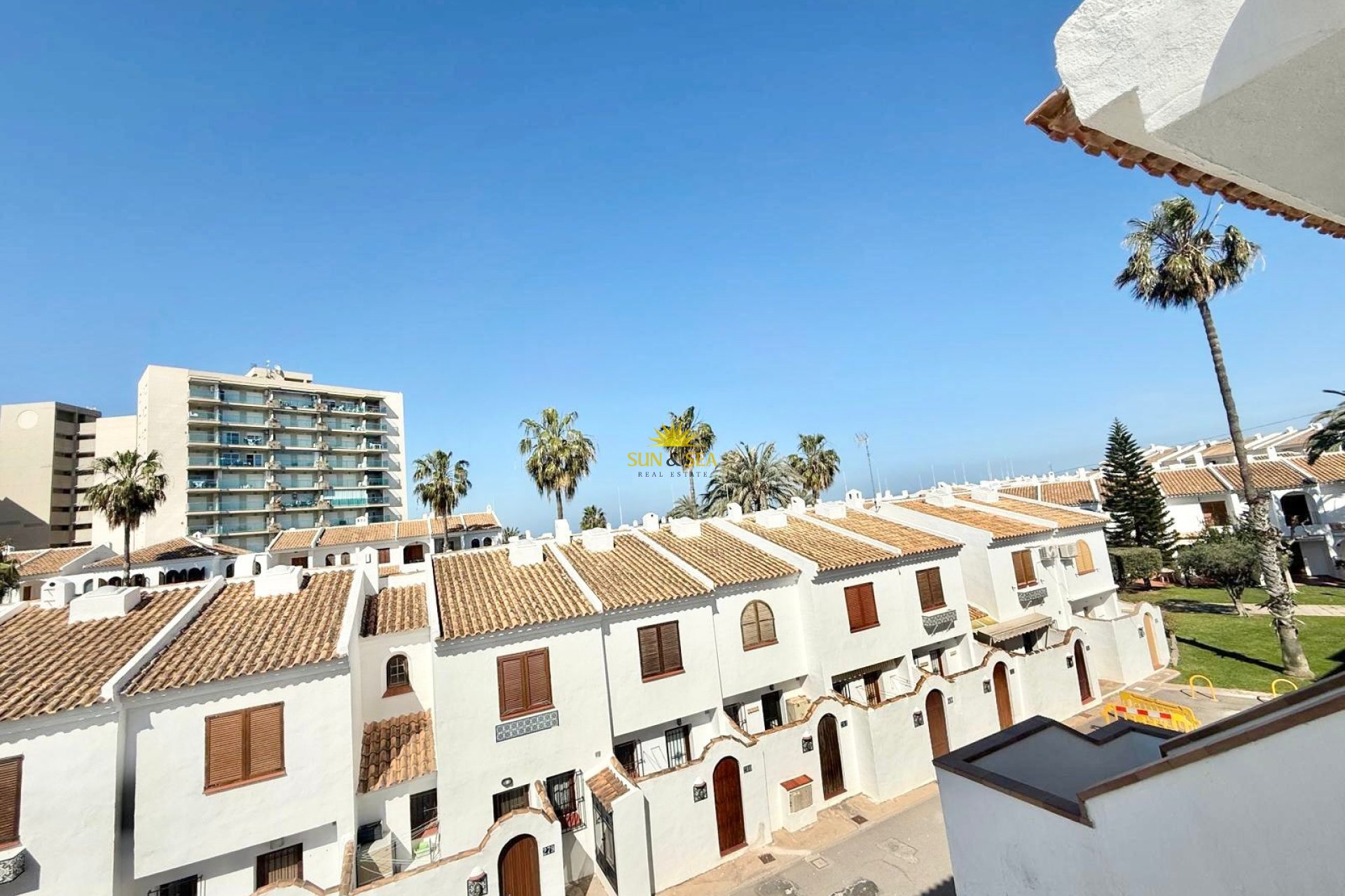Alquiler a largo plazo - Apartamento - La Manga del Mar Menor - La Manga