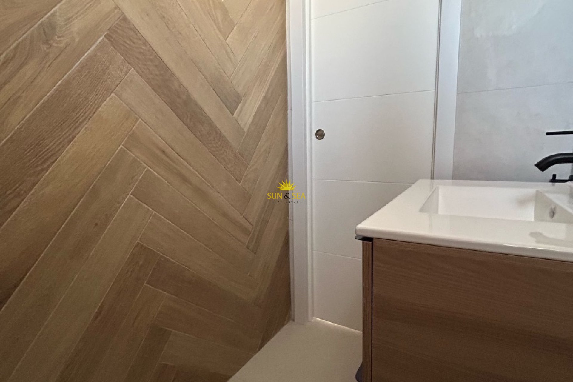 Alquiler a largo plazo - Apartamento - Orihuela Costa - La Florida