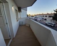Alquiler a largo plazo - Apartamento - Orihuela Costa - La Regia