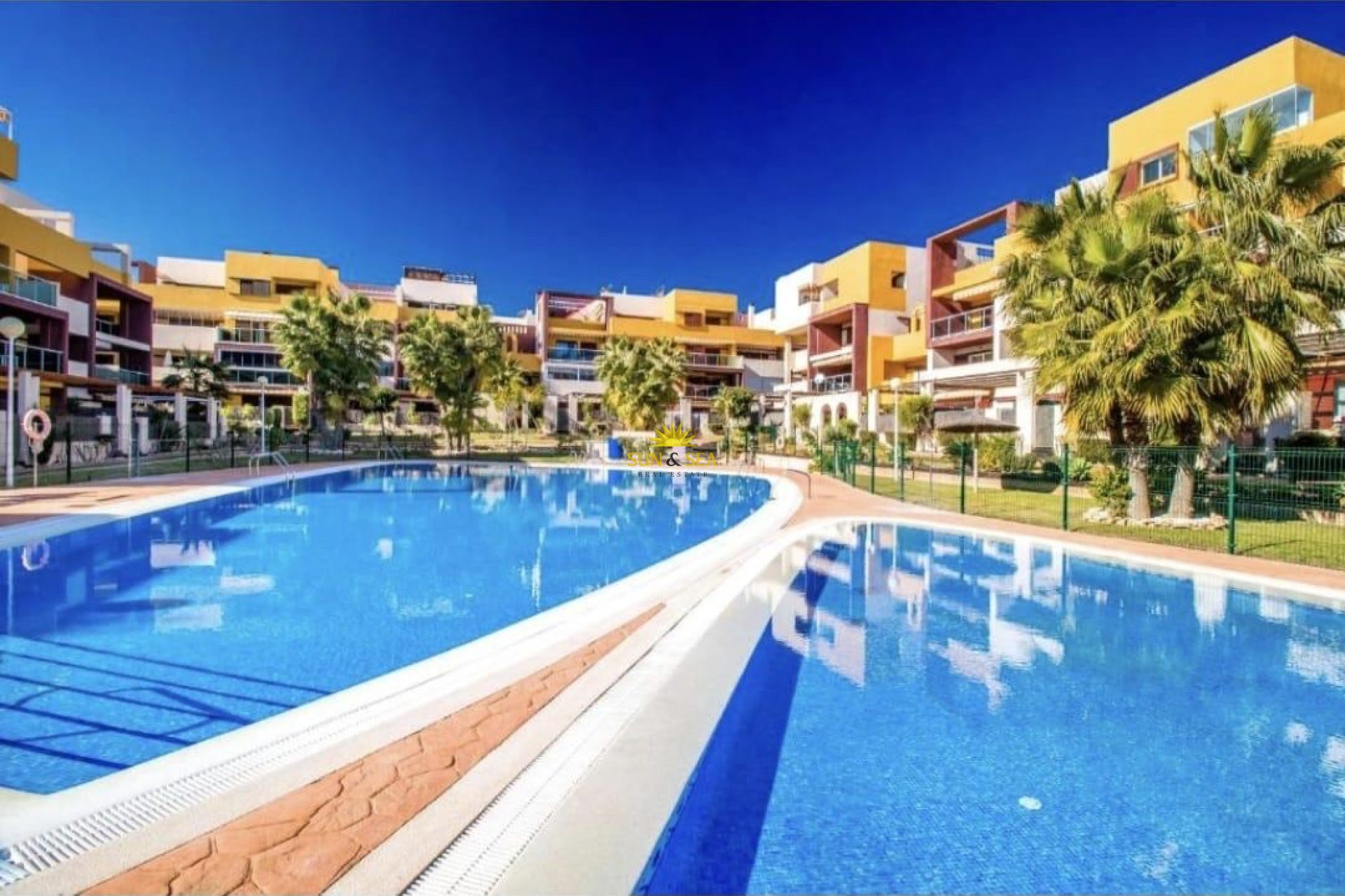 Alquiler a largo plazo - Apartamento - Orihuela Costa