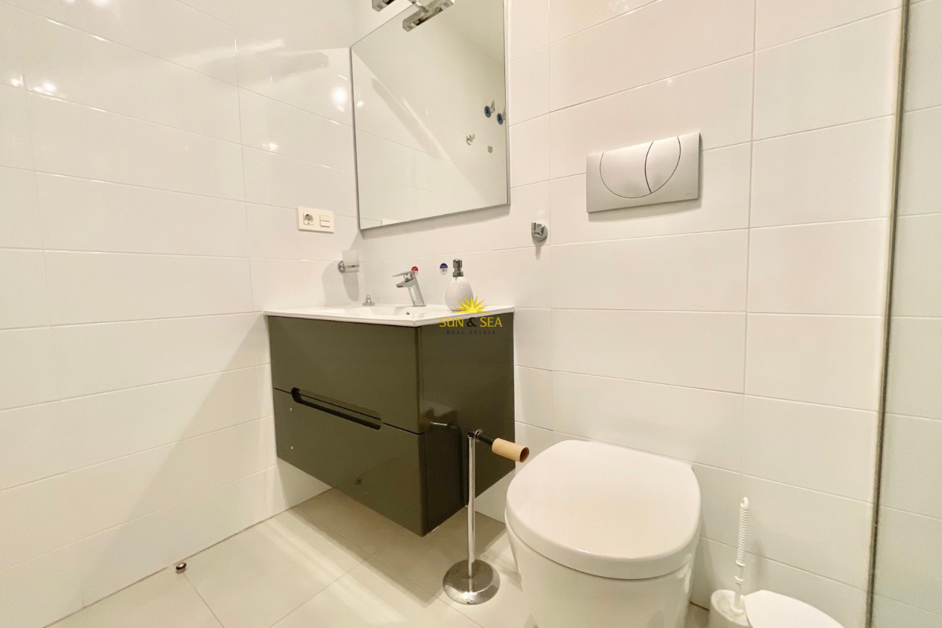 Alquiler a largo plazo - Apartamento - Pilar de la Horadada - Pueblo Latino