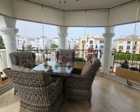 Alquiler a largo plazo - Apartamento - San Cayetano - La Torre Golf