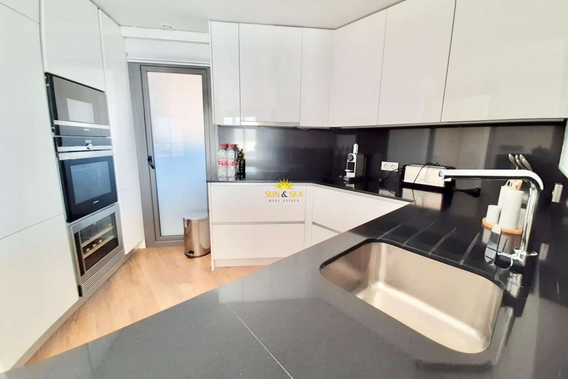 Alquiler a largo plazo - Apartamento - San Juan Playa - Cabo De Las Huertas