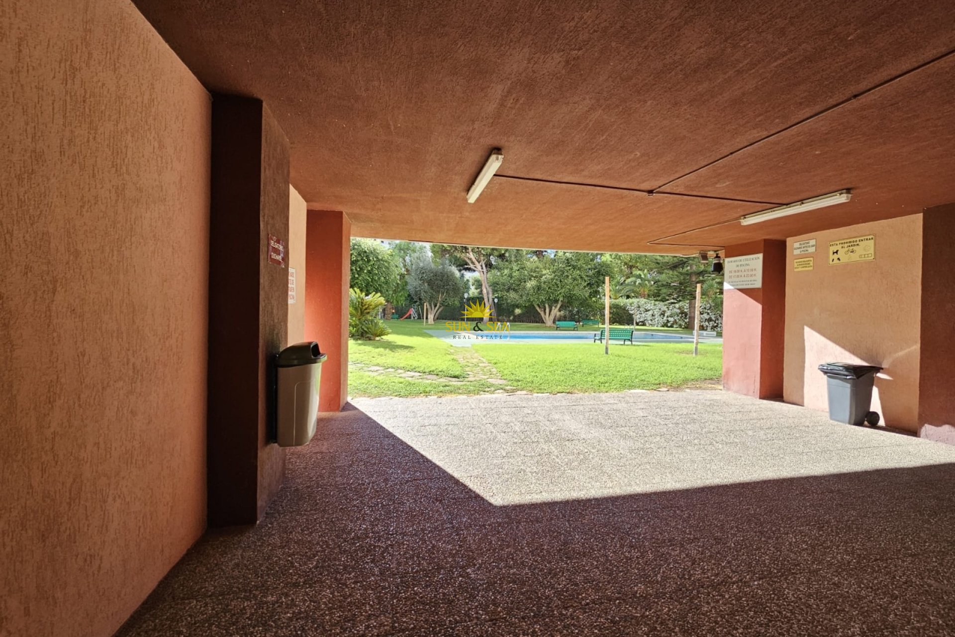 Alquiler a largo plazo - Apartamento - San Juan Playa - Cabo De Las Huertas